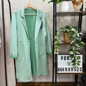 Abrigo antelina verde menta