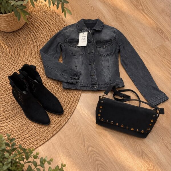Look vaquero