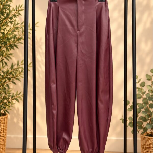 Pantalón Izas berenjena